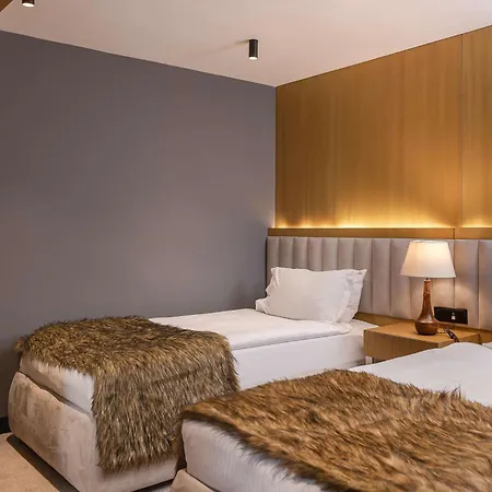 Hotel 3917